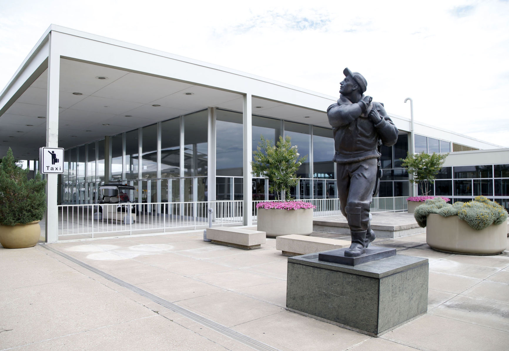 Tulsa International Airport Terminal